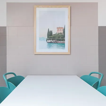 The - Front Appartamento
